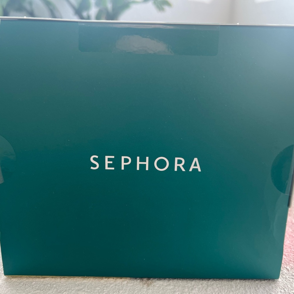 Sephora Advent Calendar - Sold out online! - Picture 3 of 7